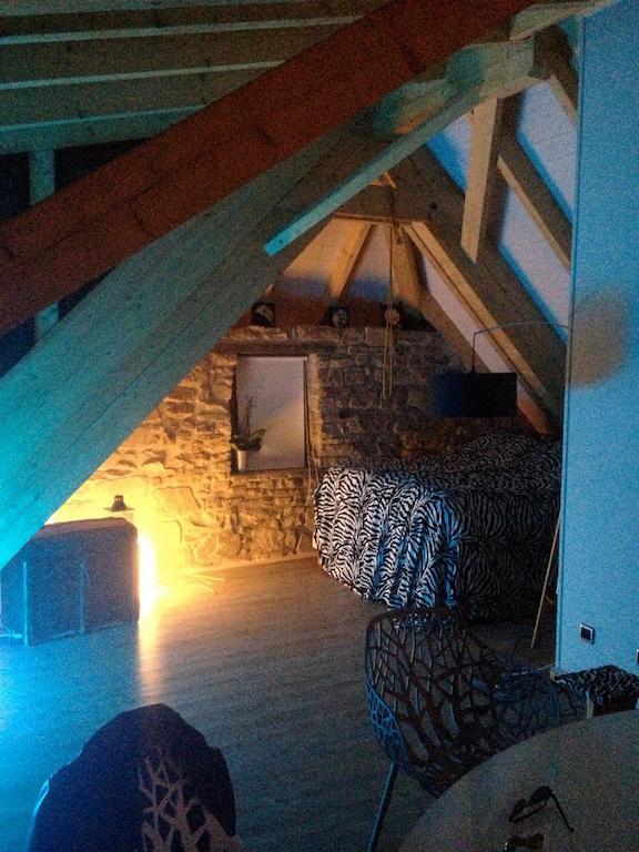 Loft "Home, Sauna & Pool" Osenbach Zimmer foto