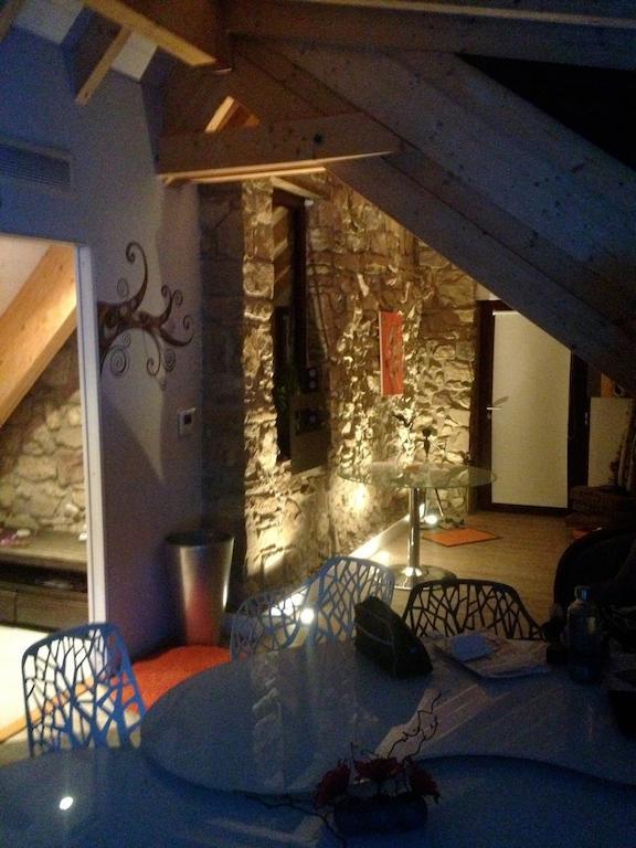 Loft "Home, Sauna & Pool" Osenbach Zimmer foto
